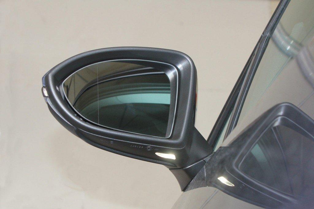 Complete set folding exterior mirrors for VW Touran 5T - SPEED LIGHT