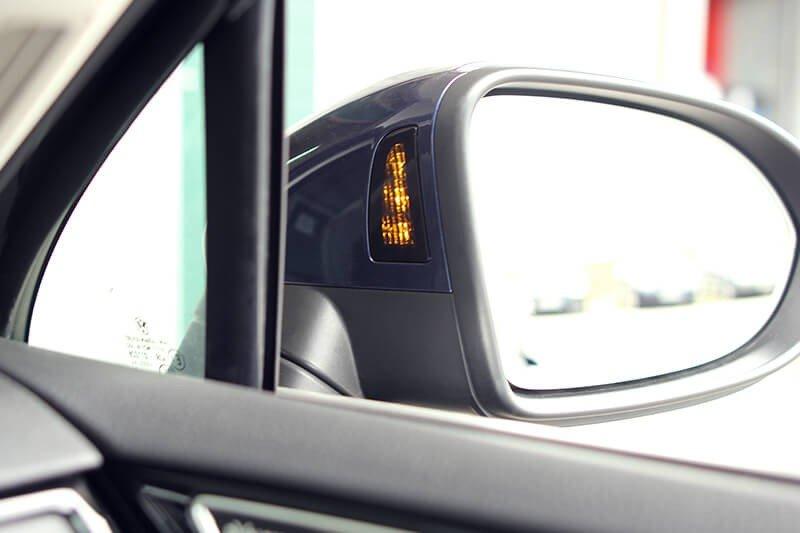 Side Assist incl. Rear Traffic Alert for VW Touran 5T - SPEED LIGHT