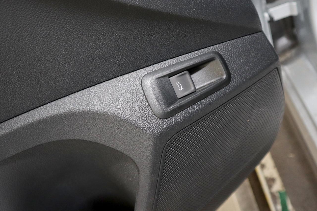 Push Button driver door eletrical tailgate for Skoda Kamiq NW4 - SPEED LIGHT