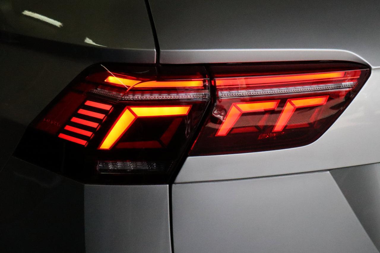 Complete kit IQ Facelift LED taillights for VW Tiguan BW2 with dynamic blinker - SPEED LIGHT