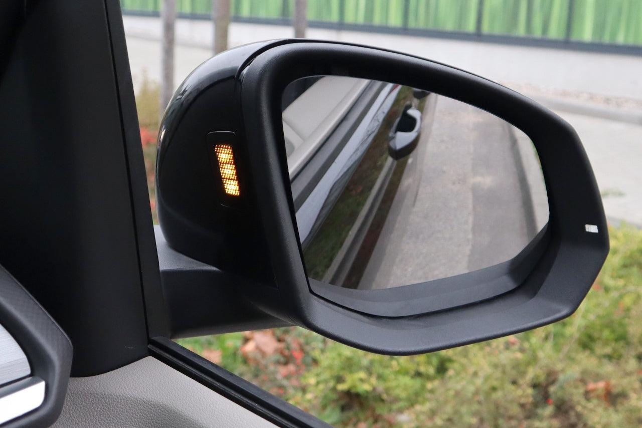 Lane change assistant incl. rear traffic allert for VW T7 ST - SPEED LIGHT