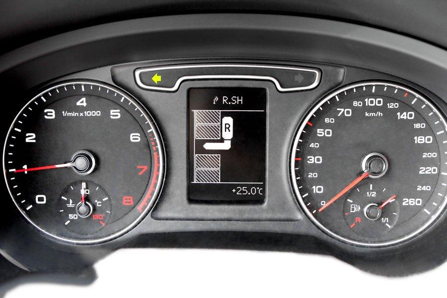 Complete kit Park Assist with surrounding display for Audi Q3 8U - SPEED LIGHT