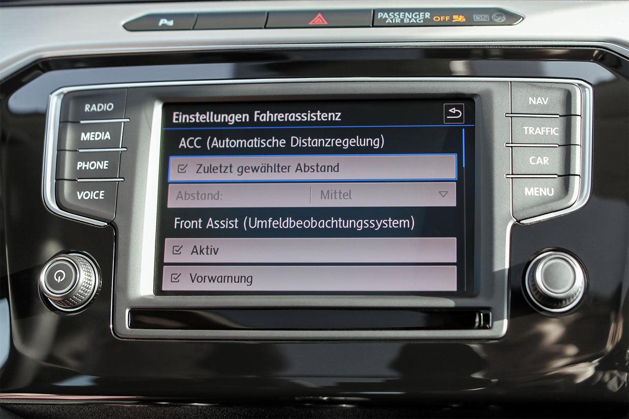 Adaptive Cruise Control (ACC) for VW Passat B8 - SPEED LIGHT