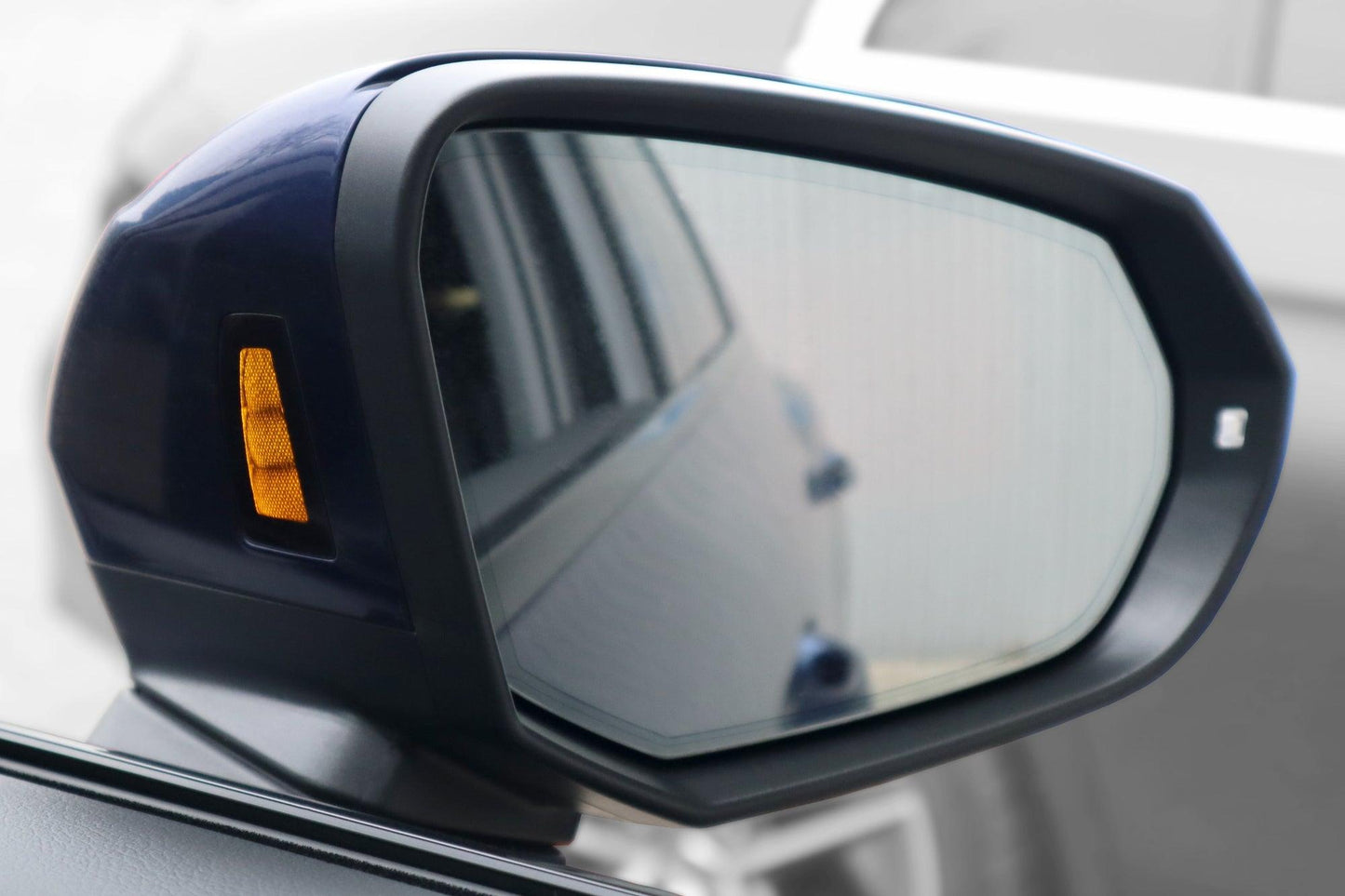 Complete kit side assist for Audi Q3 F3 - SPEED LIGHT