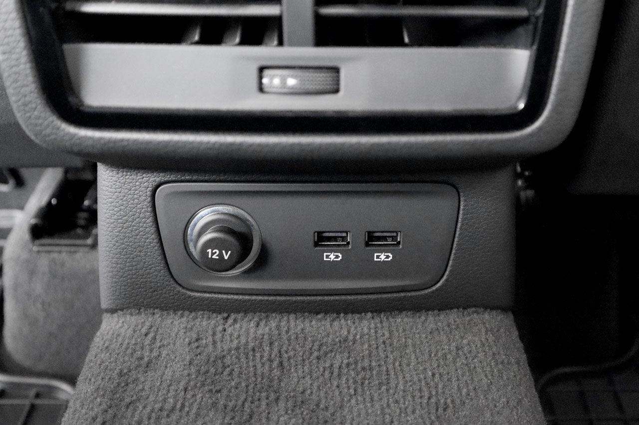 Complete set USB Hub for Audi Q3 F3 - SPEED LIGHT