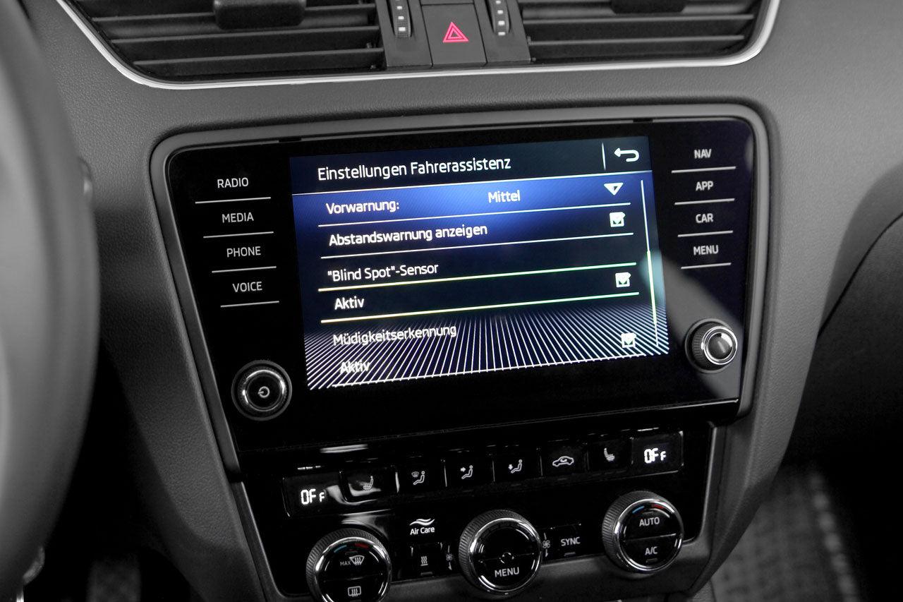 Side Assist incl. Rear Traffic Alert for Skoda Karoq NU7 - SPEED LIGHT