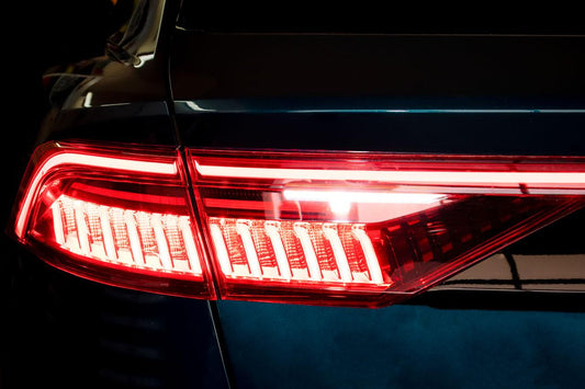 Complete set of LED rear lights with dynamic light staging for Audi Q8 4M - SPEED LIGHT