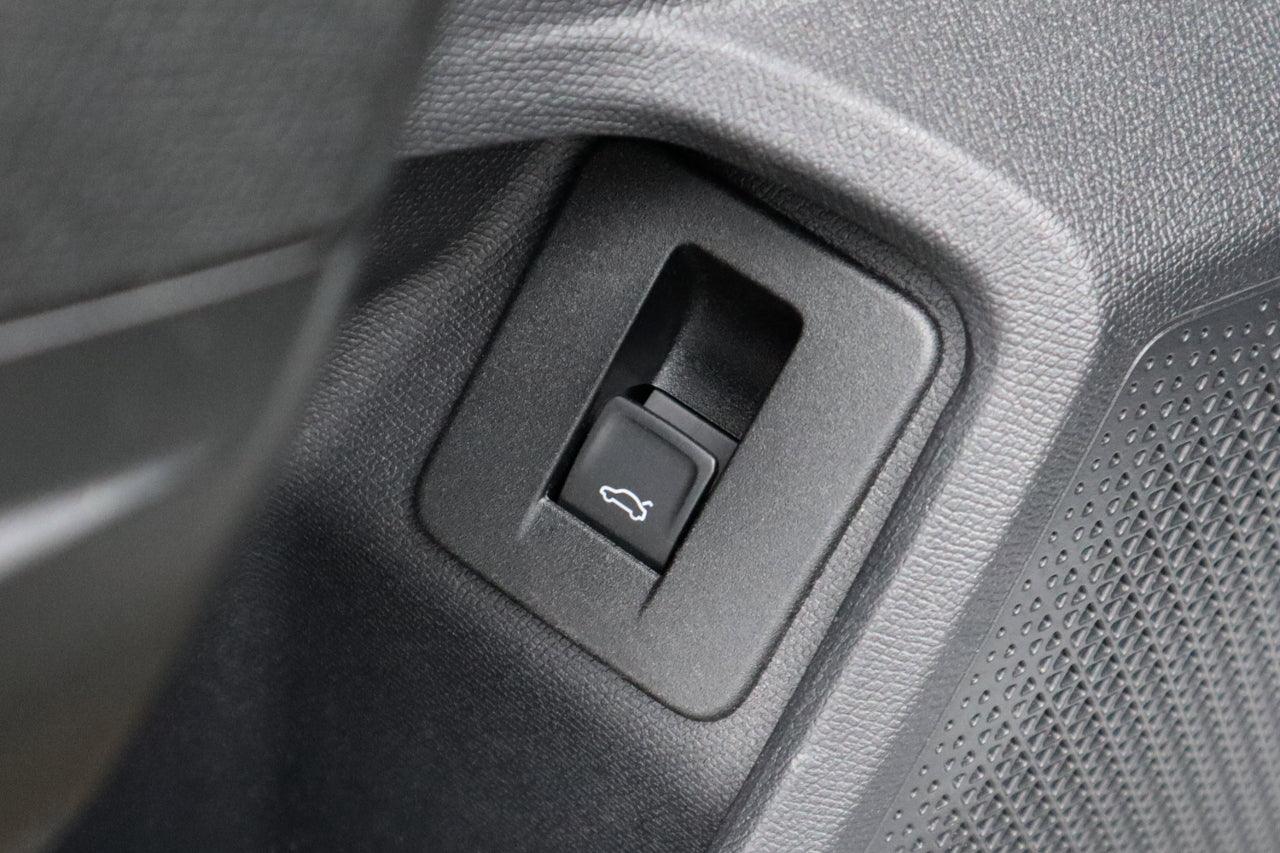 Push Button driver door eletrical tailgate for Seat Leon KL stage wagon - SPEED LIGHT