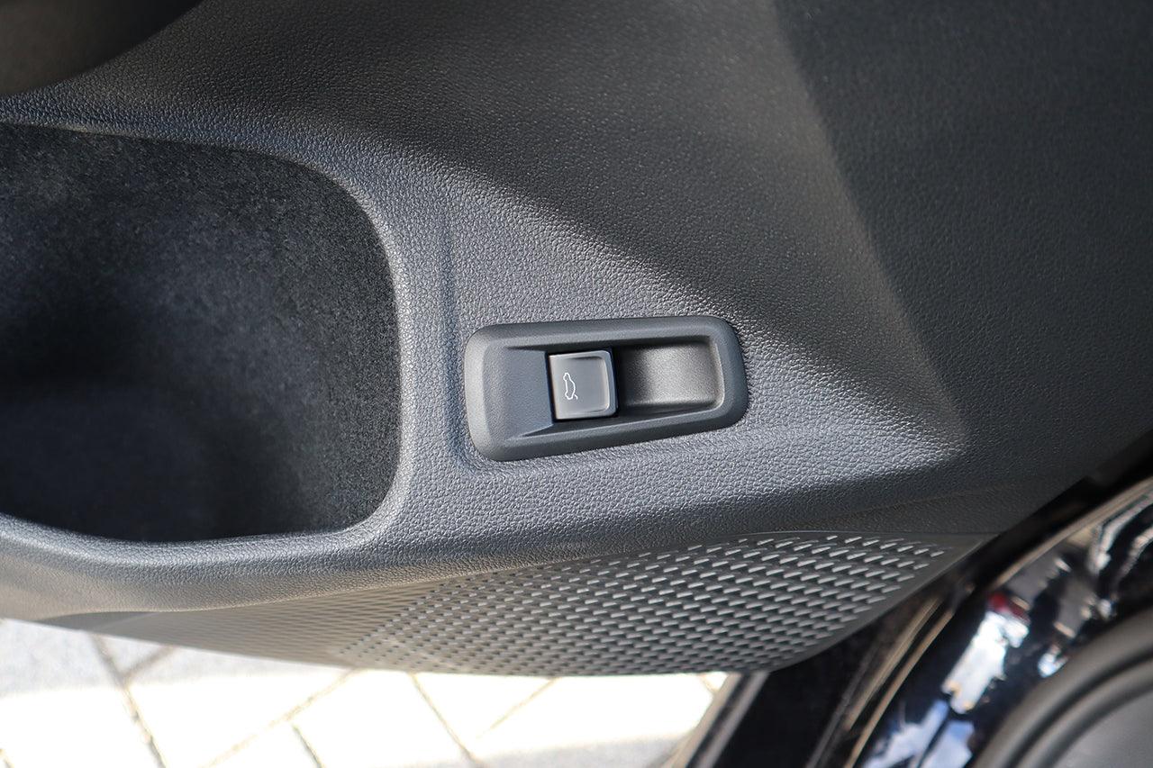 Push Button driver door eletrical tailgate for VW Golf 8 CG5 Variant - SPEED LIGHT