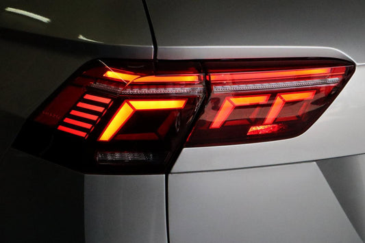 Complete kit IQ Facelift LED taillights for VW Tiguan BW2 with dynamic blinker - SPEED LIGHT