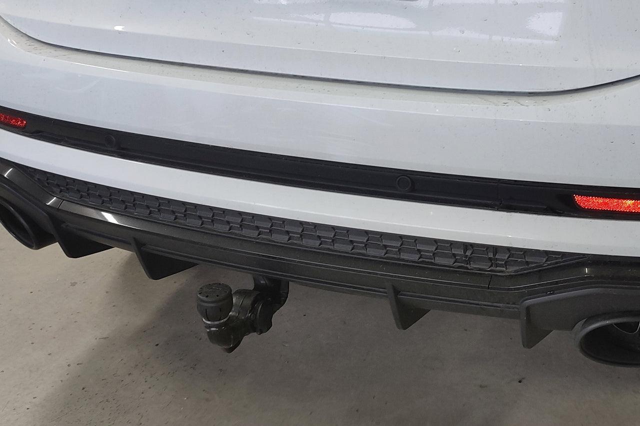 Complete trailer hitch (towbar) for Audi Q3 F3 - SPEED LIGHT