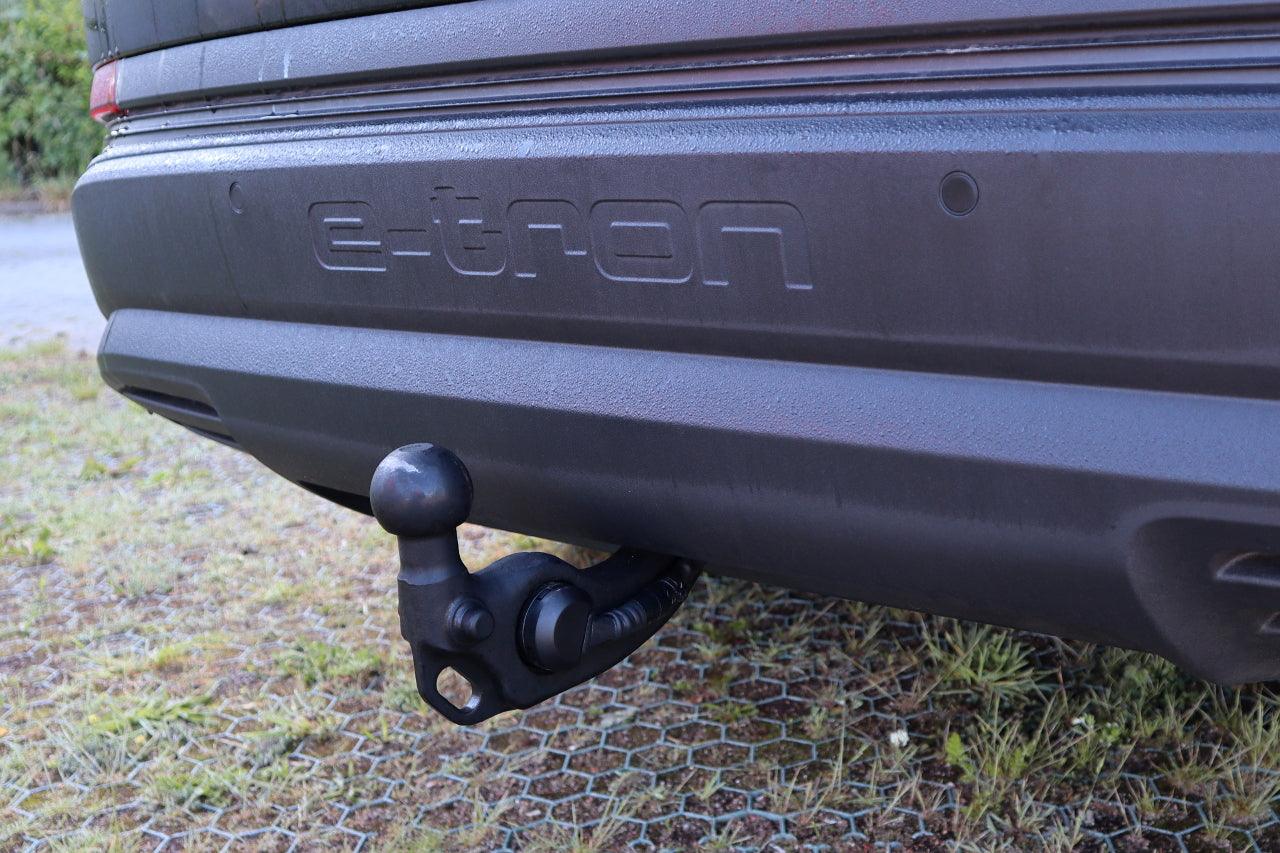 Complete trailer hitch (towbar) for Audi Q4 F4 - SPEED LIGHT