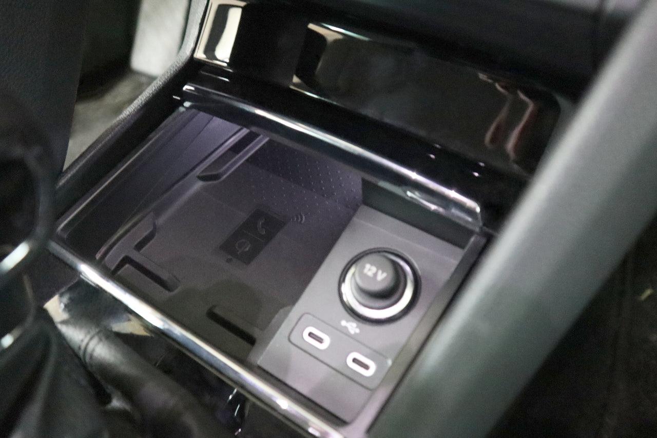 Complete set Phone Box inductive charging for Skoda Kodiaq NS - SPEED LIGHT