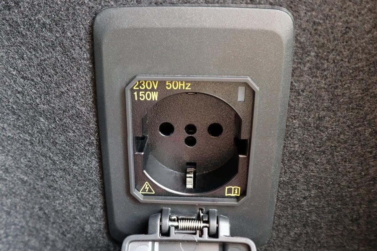 Complete set 230 Volt socket for Seat Formentor KM7 - SPEED LIGHT