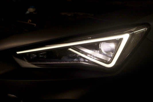 LED Matrix headlights with LED DRL for Seat Formentor KM - SPEED LIGHT