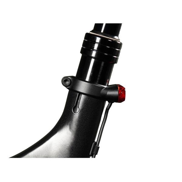 {Page Title} - {Image Description} - Speed-Light.fr