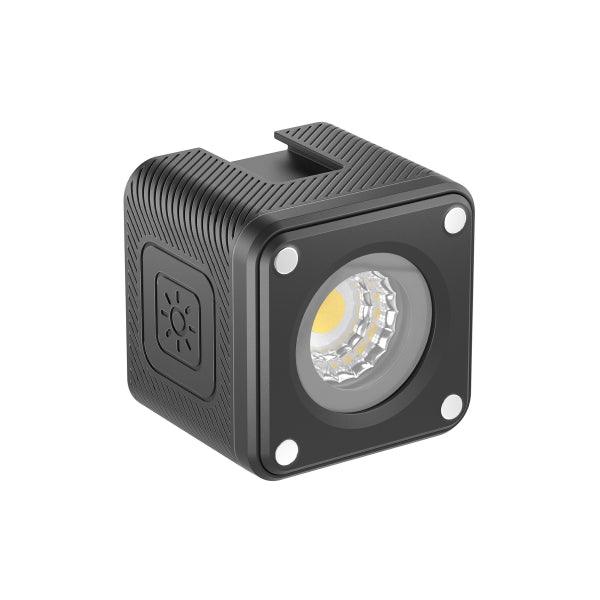 {Page Title} - {Image Description} - Speed-Light.fr