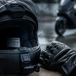 Équipement moto obligatoire : casque ECE et gants CE homologués